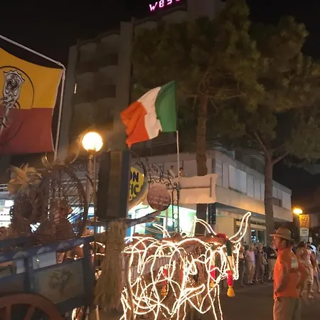 West End 3* Gatteo a Mare