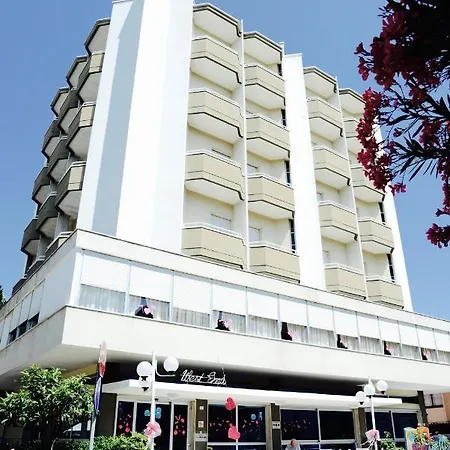 West End Hotel