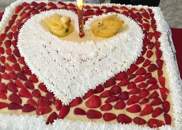 West End מלון 3*