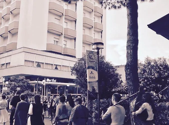 West End Gatteo a Mare