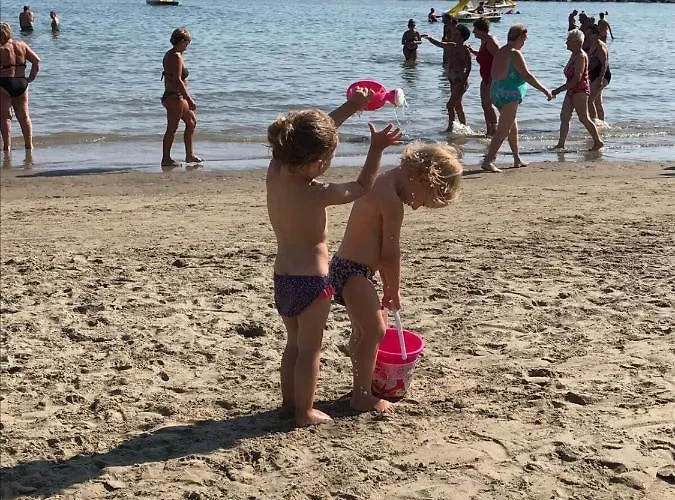 West End 3* גאטאו א מארה